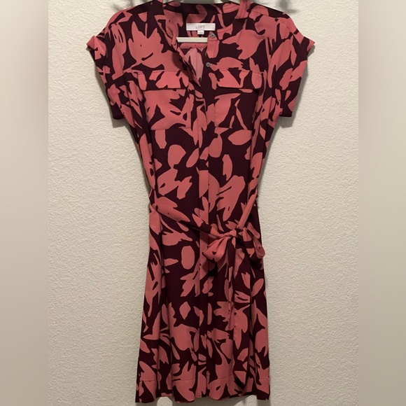 Ann Taylor LOFT Floral Maroon And Pink Button Up Sheath Dress - Picture 5 of 5